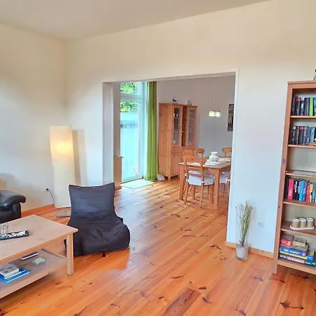 Nr 10 - Bahnhofstrasse كاروليننسيل